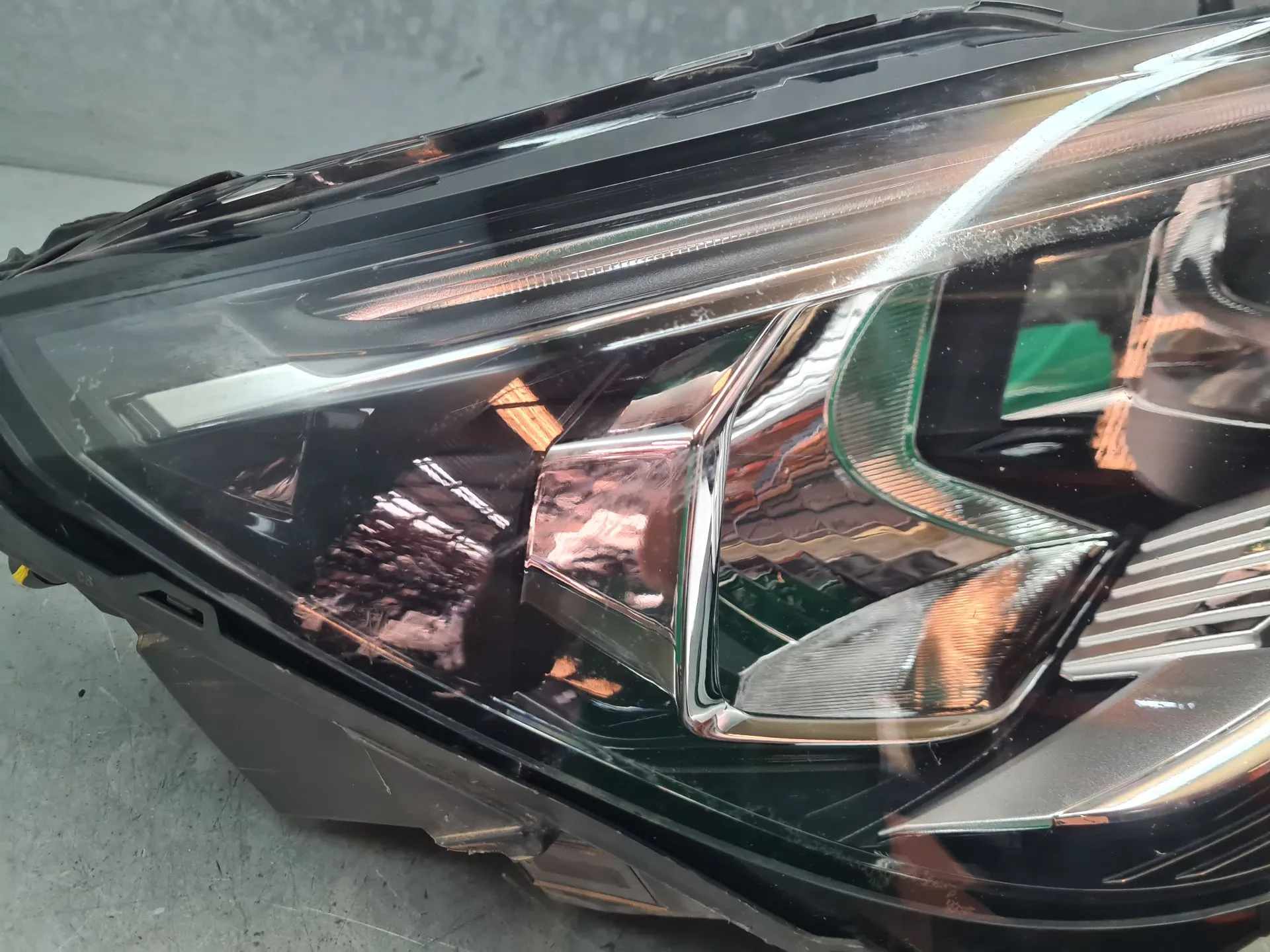 Faro anteriore destro PEUGEOT 3008 II (M_) Imagem-3