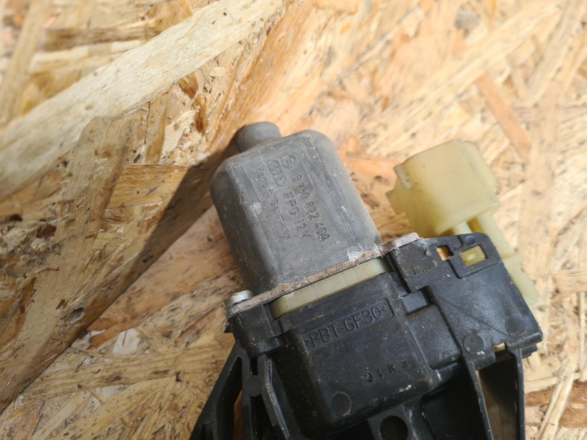 Lève-vitre avant gauche FORD Fiesta VI (CB1, CCN) Imagem-3