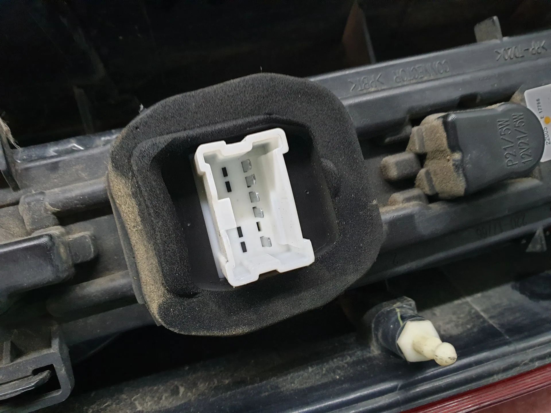 Feu arrière Droite RENAULT Kangoo (KW0/1_) Imagem-5