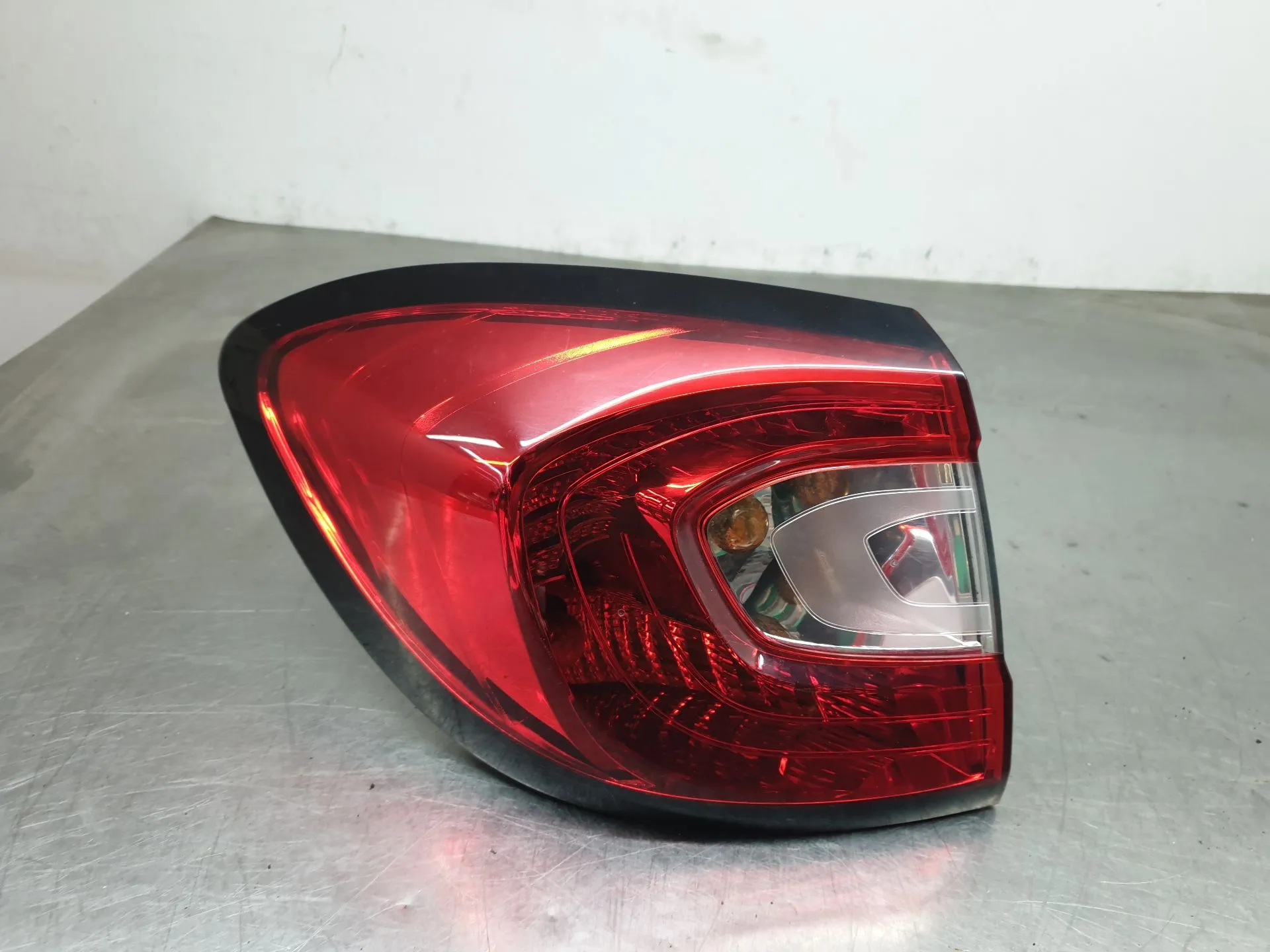 Left Tail light RENAULT Captur (J5_)