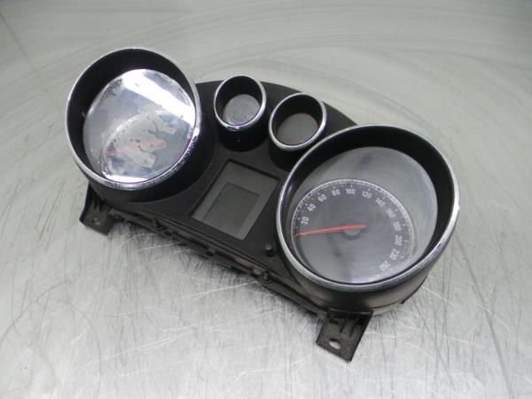 Quadrante / painel de instrumentos OPEL Insignia A (G09) Imagem-1
