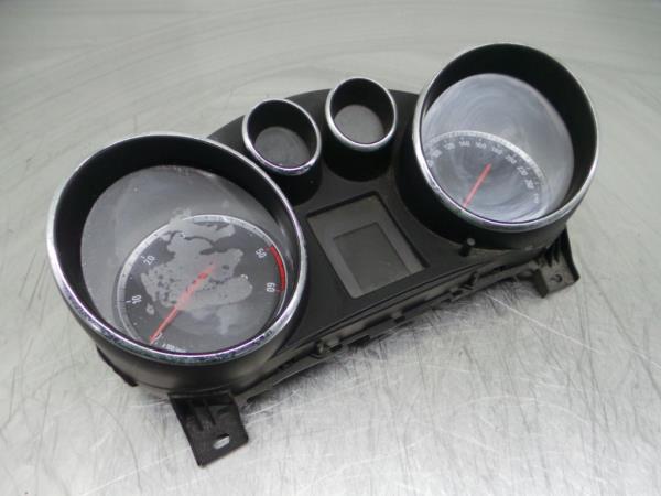 Quadrante / painel de instrumentos OPEL Insignia A (G09)