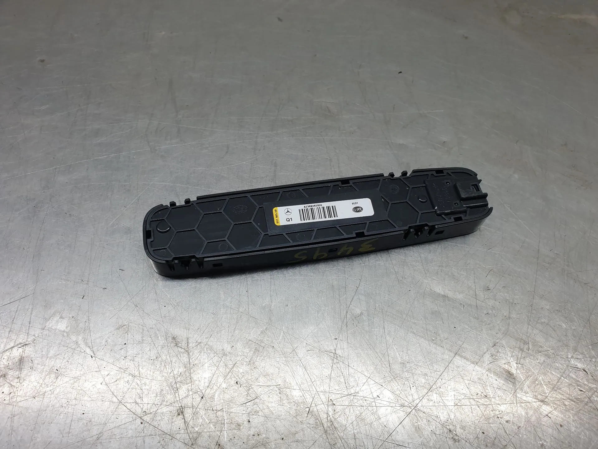 Luce interna MERCEDES-BENZ Classe C Coupé (C205) Imagem-2