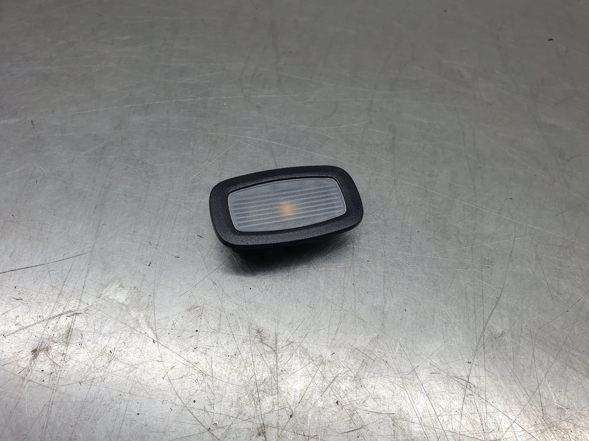 Luz interior MERCEDES-BENZ Classe C Coupé (C205)