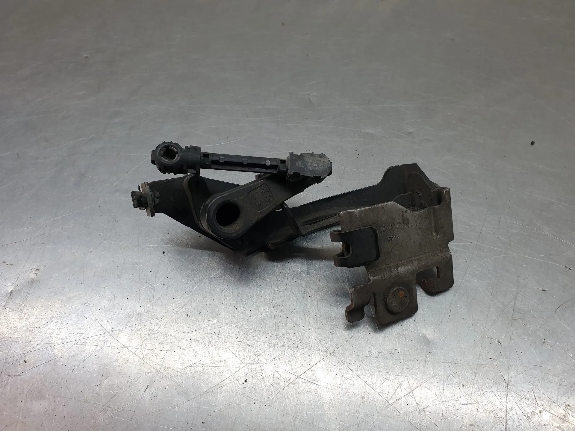 Motore regolazione fari PEUGEOT 208 II