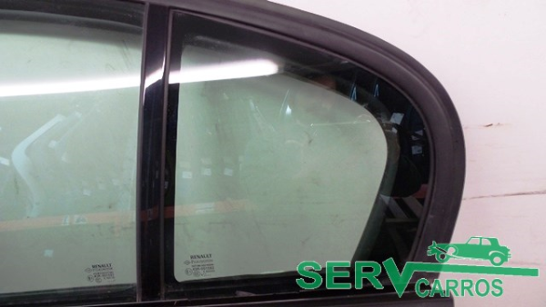 Vidro triangular da porta trás esquerdo RENAULT Laguna III (BT0/1)