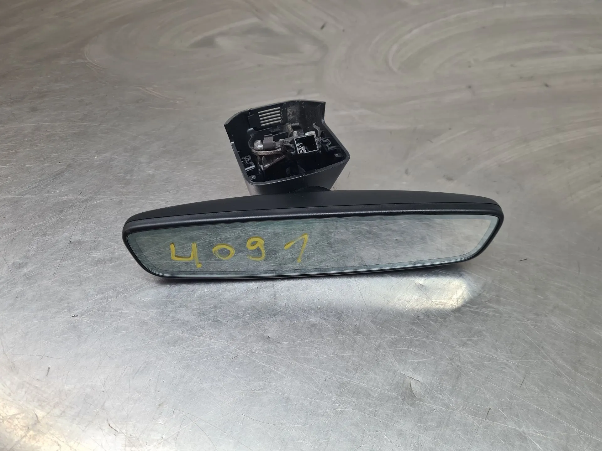 Specchietto retrovisore interno VOLKSWAGEN Polo (AW1)