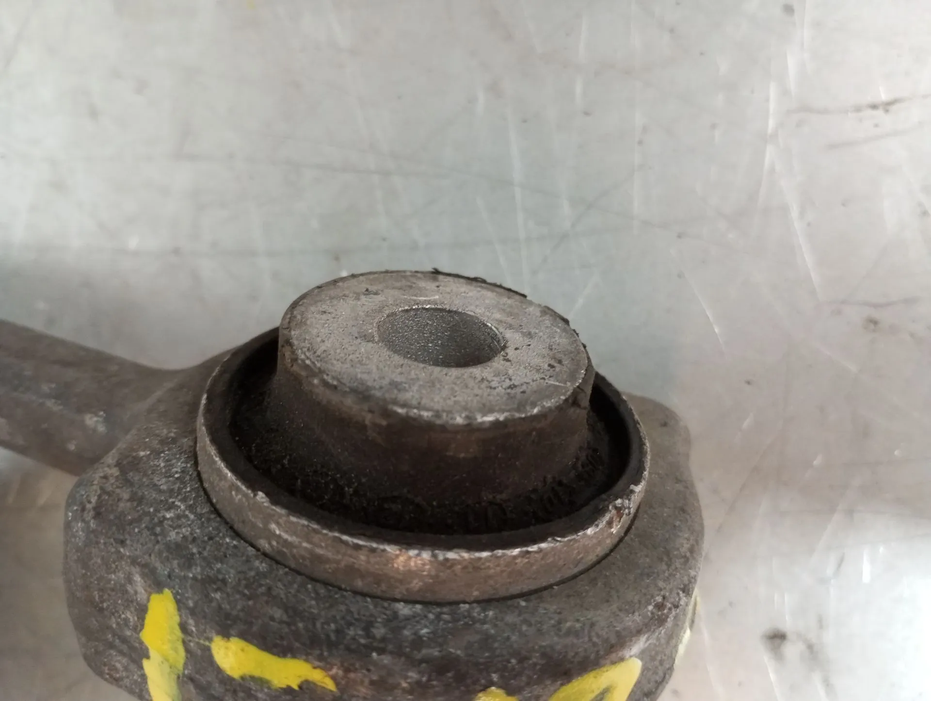 Braço de suspensão frente esquerdo MERCEDES-BENZ CLS (C218) Imagem-3