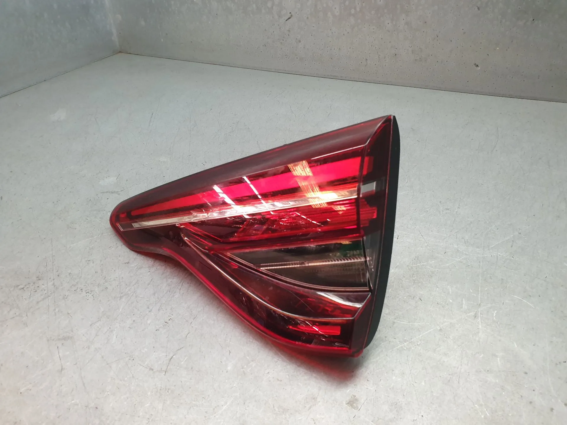 Fanale Destro Baule RENAULT Clio V (BF_) Imagem-1