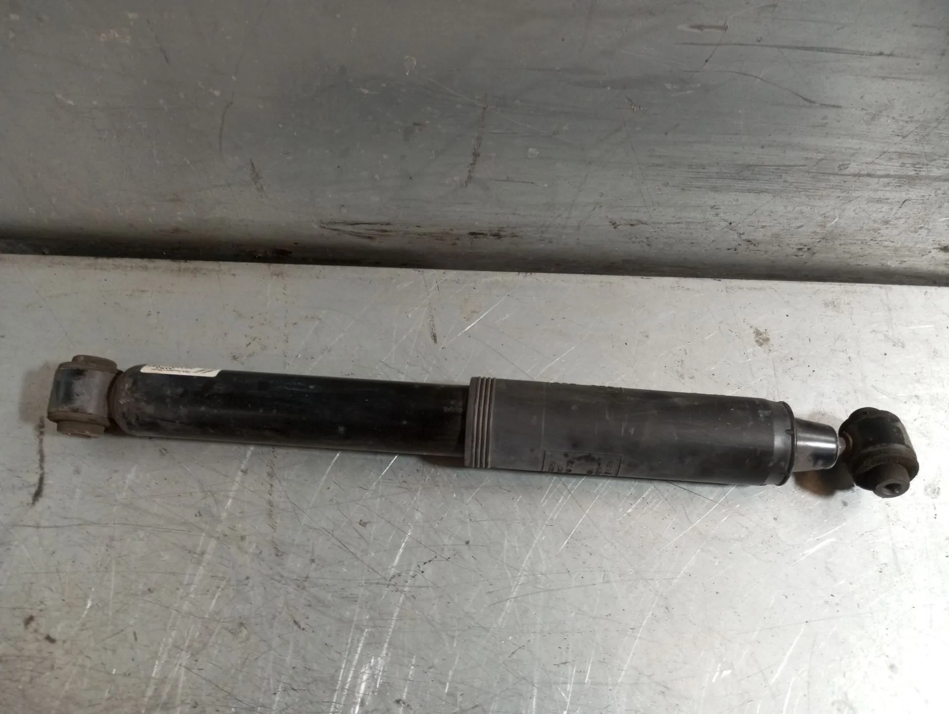 Ammortizzatore Posteriore Destro PEUGEOT 208 Imagem-1