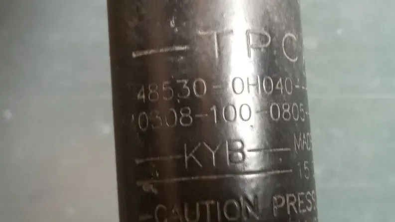 Ammortizzatore Posteriore Sinistro TOYOTA Aygo (_B4_) Imagem-2
