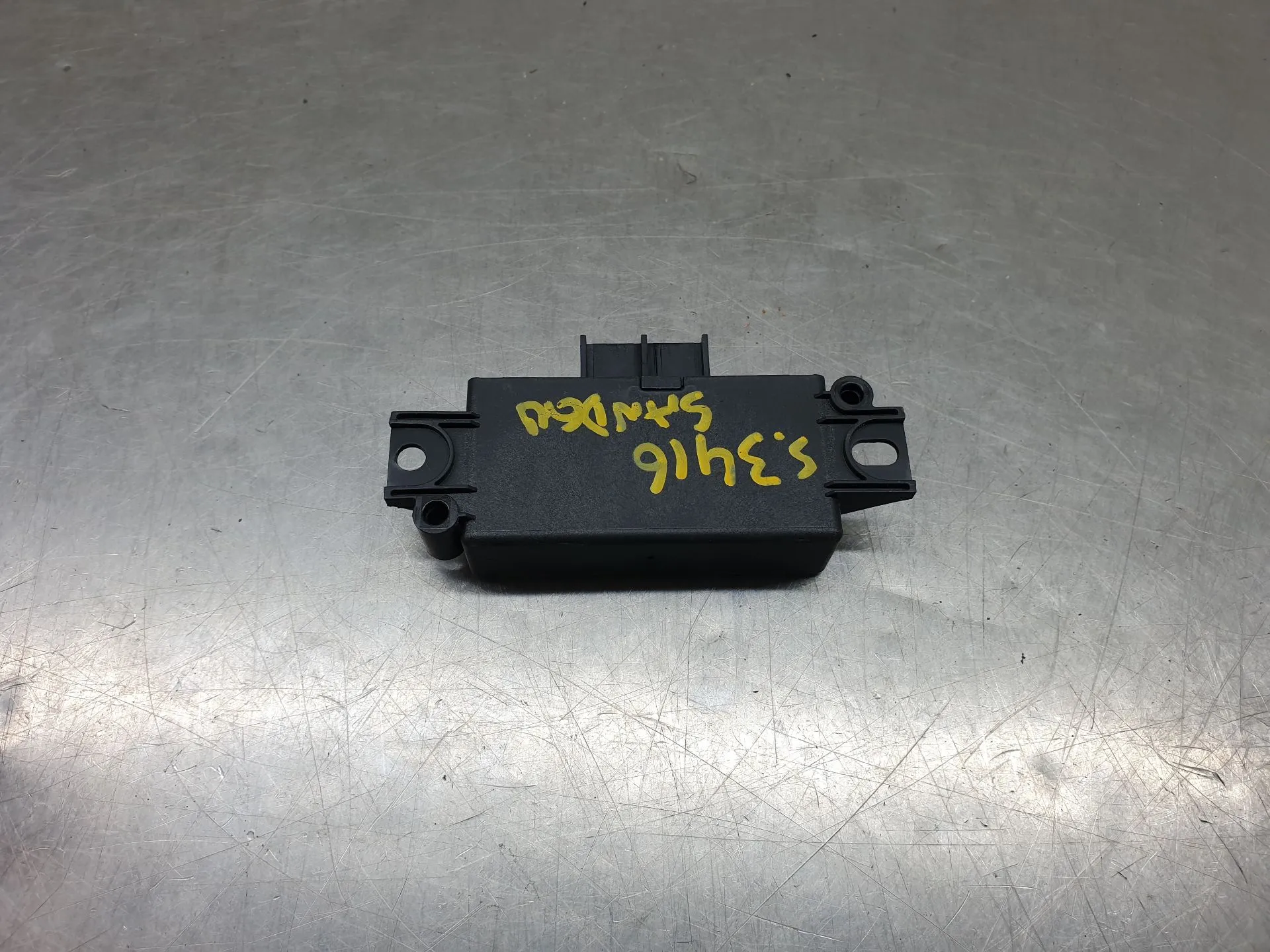 Módulo parking DACIA Sandero III