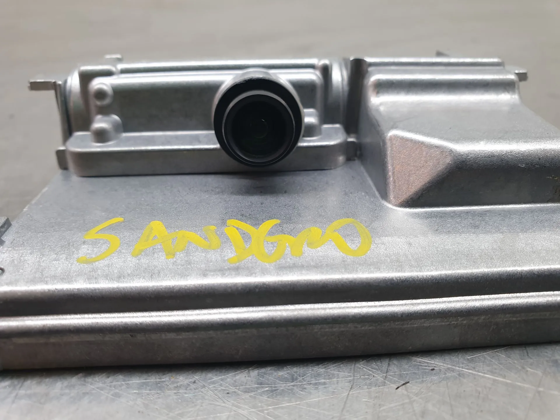 Caméra Avant/frontale DACIA Sandero III Imagem-2