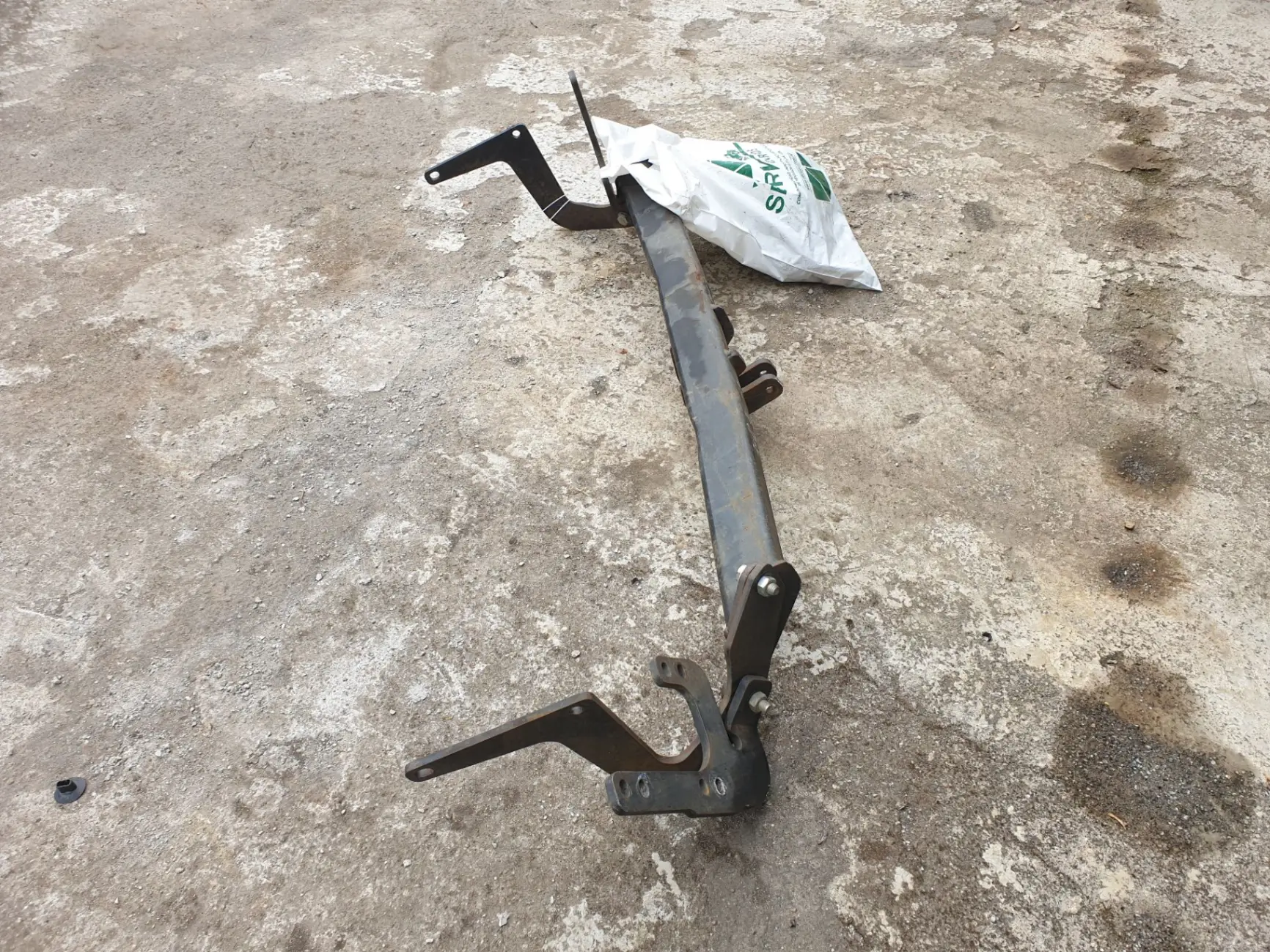 Gancho reboque PEUGEOT 308 SW II Imagem-1