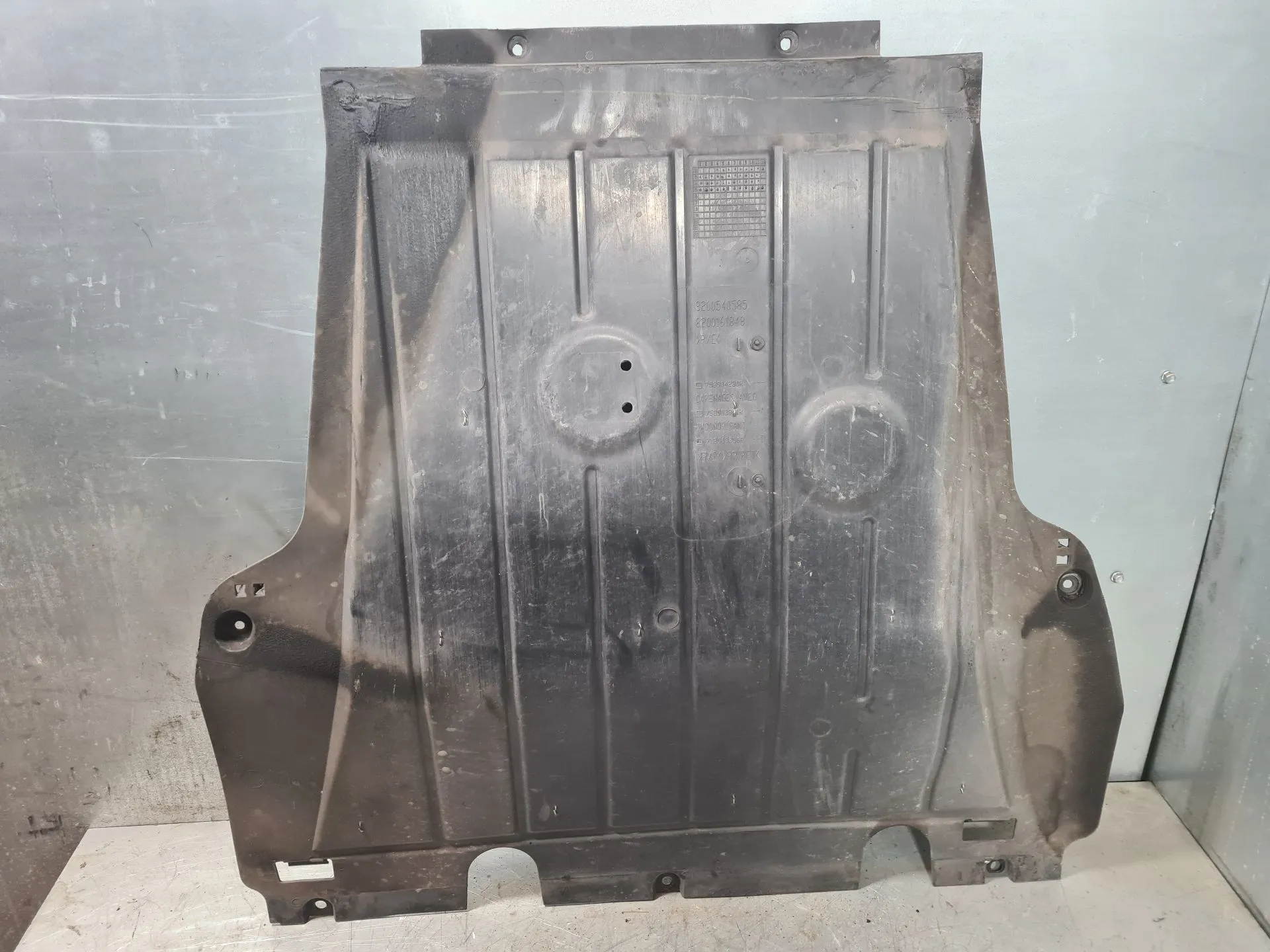 Engine underbody shielding RENAULT Captur (J5_) Imagem-1