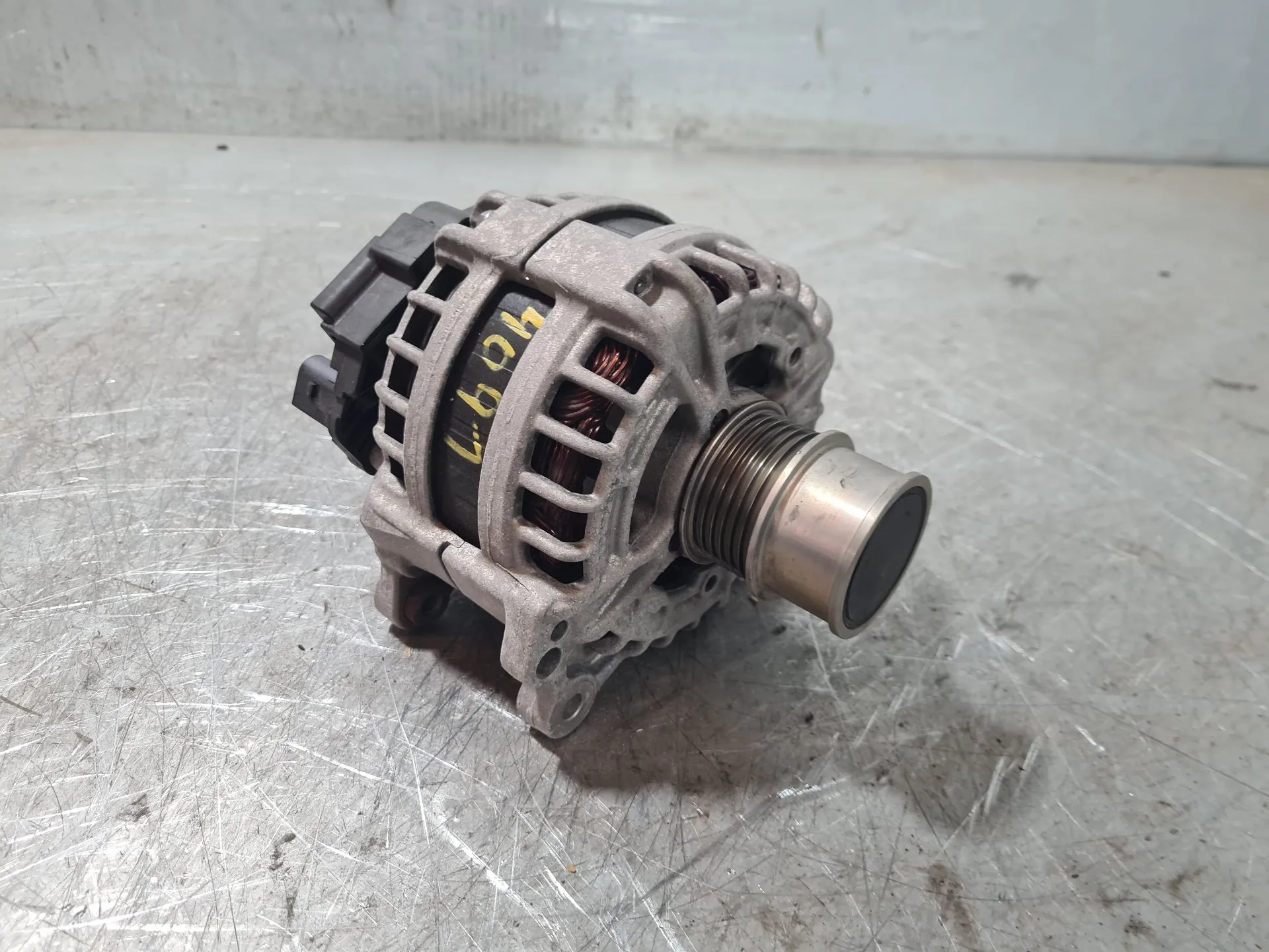 Alternador VOLKSWAGEN Polo (AW1)