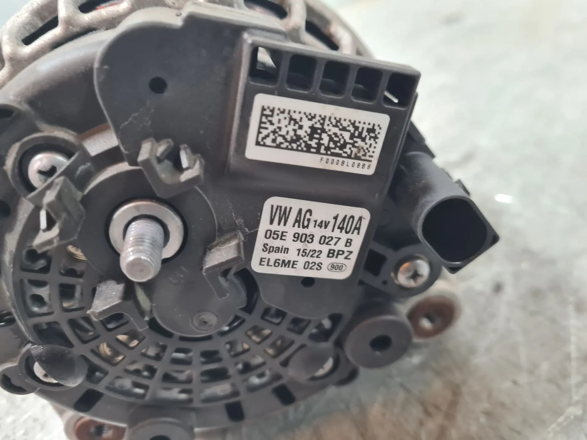 Alternador VOLKSWAGEN Polo (AW1) Imagem-3