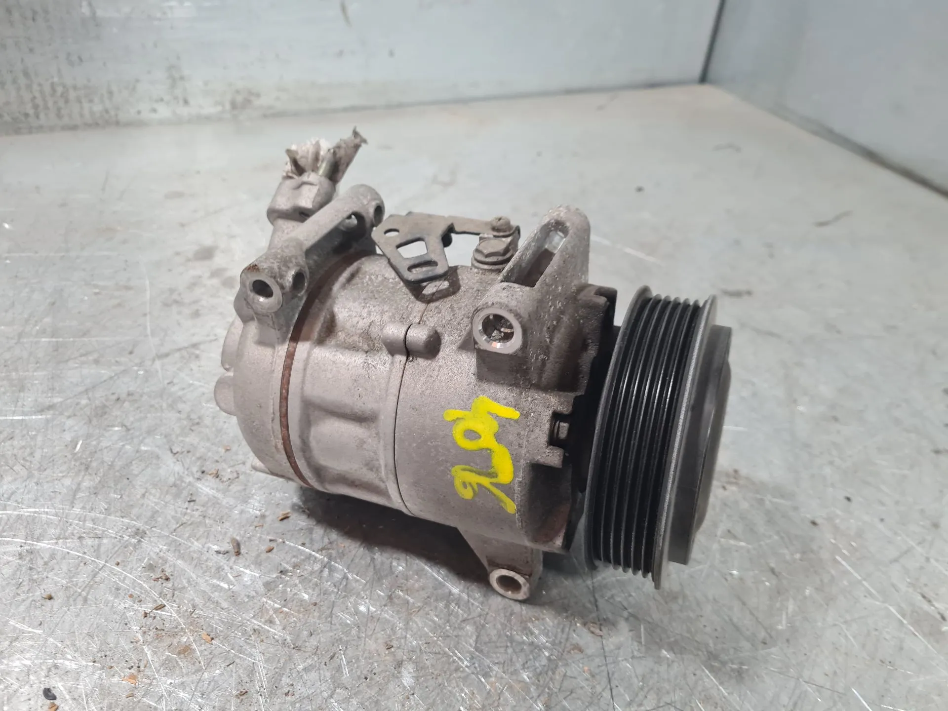 Compressore A/C PEUGEOT 3008 II (M_) Imagem-1