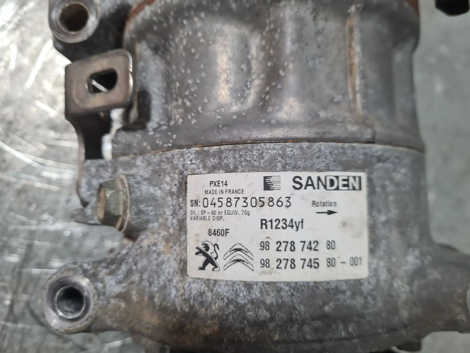 Compressore A/C PEUGEOT 3008 II (M_) Imagem-4