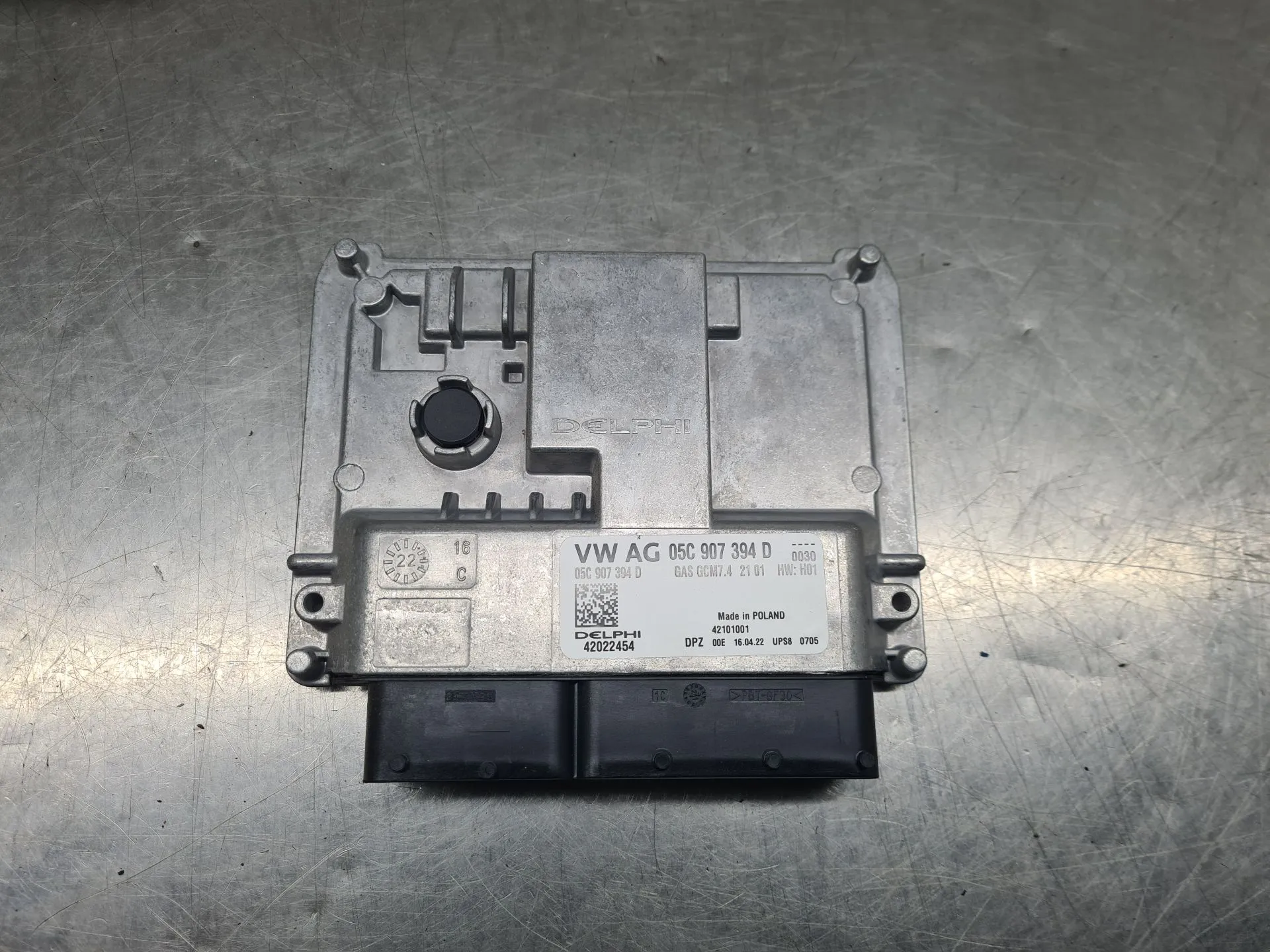 Centralina motor / ECU VOLKSWAGEN Polo (AW1)