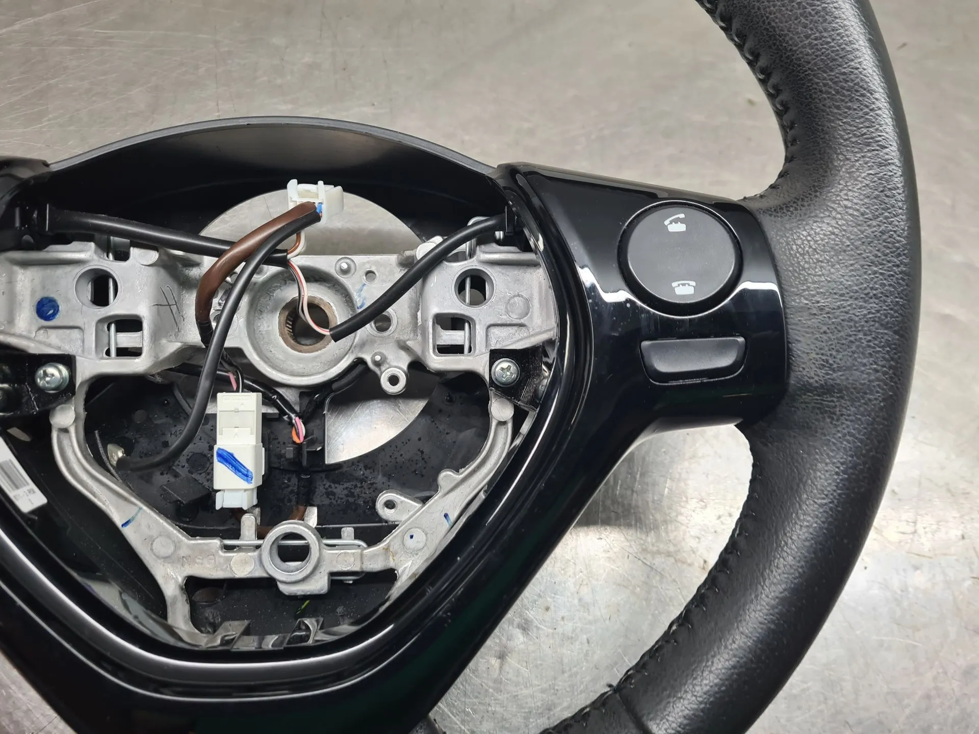 Volante TOYOTA Aygo (_B4_) Imagem-2