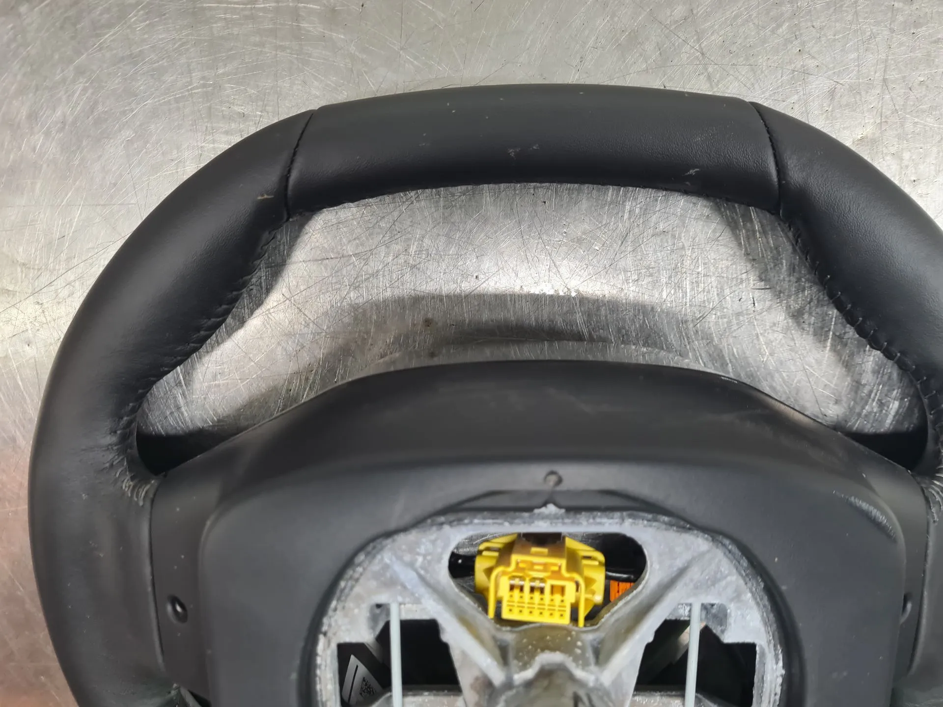 Volante PEUGEOT 208 II Imagem-7