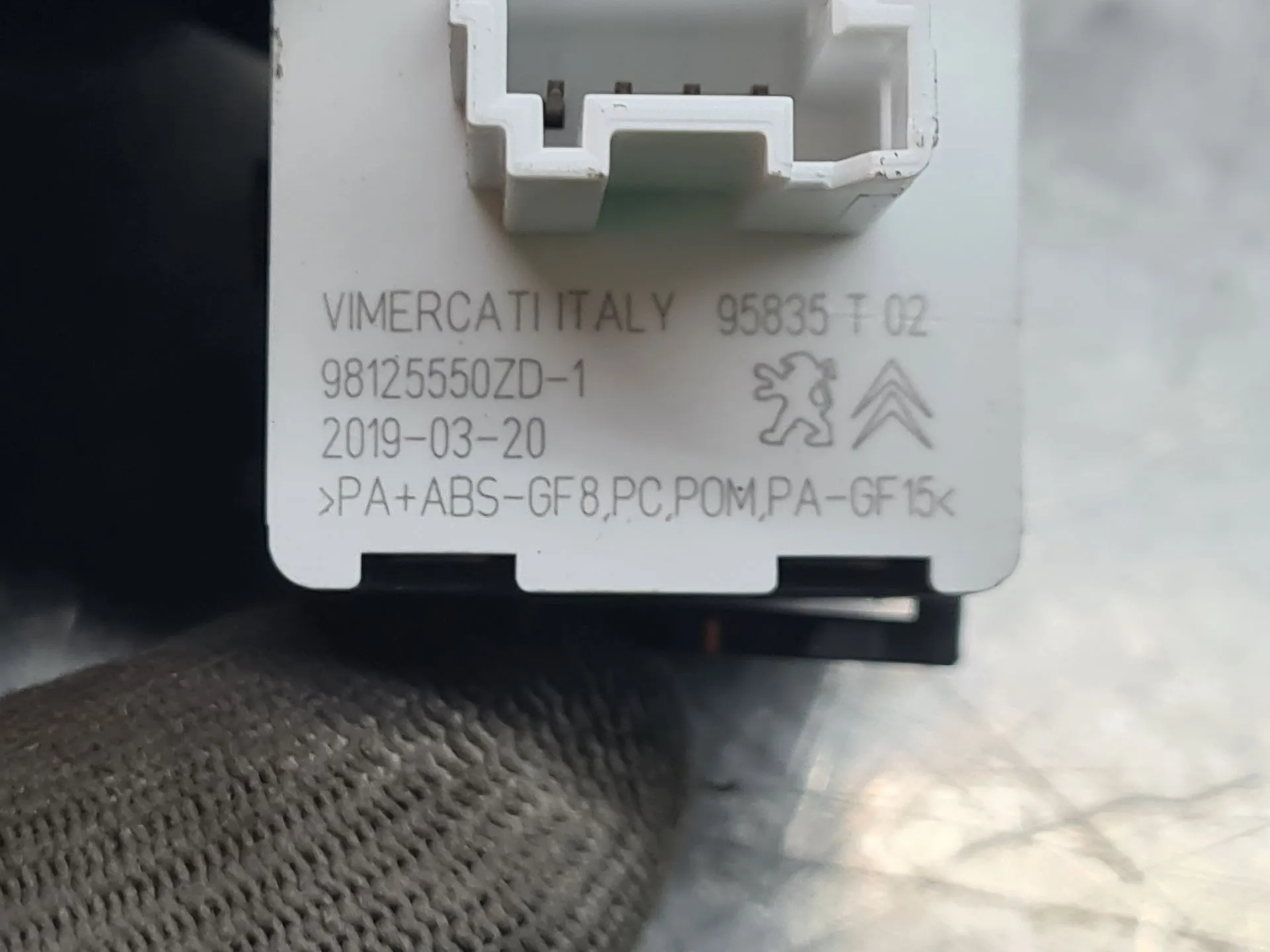 Comando / botão / interruptor multifunções CITROËN C3 III (SX) Imagem-2