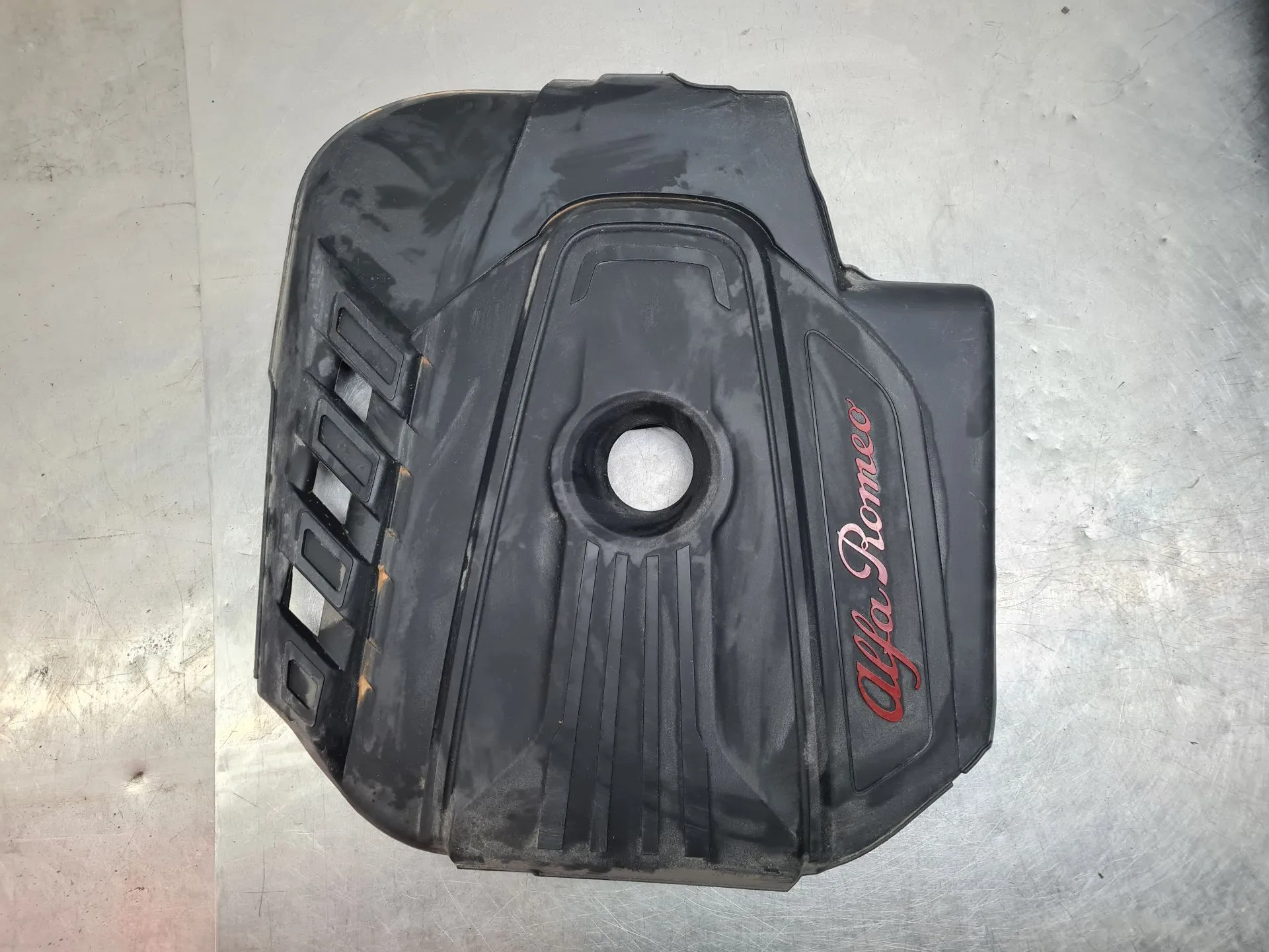 Engine cover ALFA ROMEO Stelvio (949_)