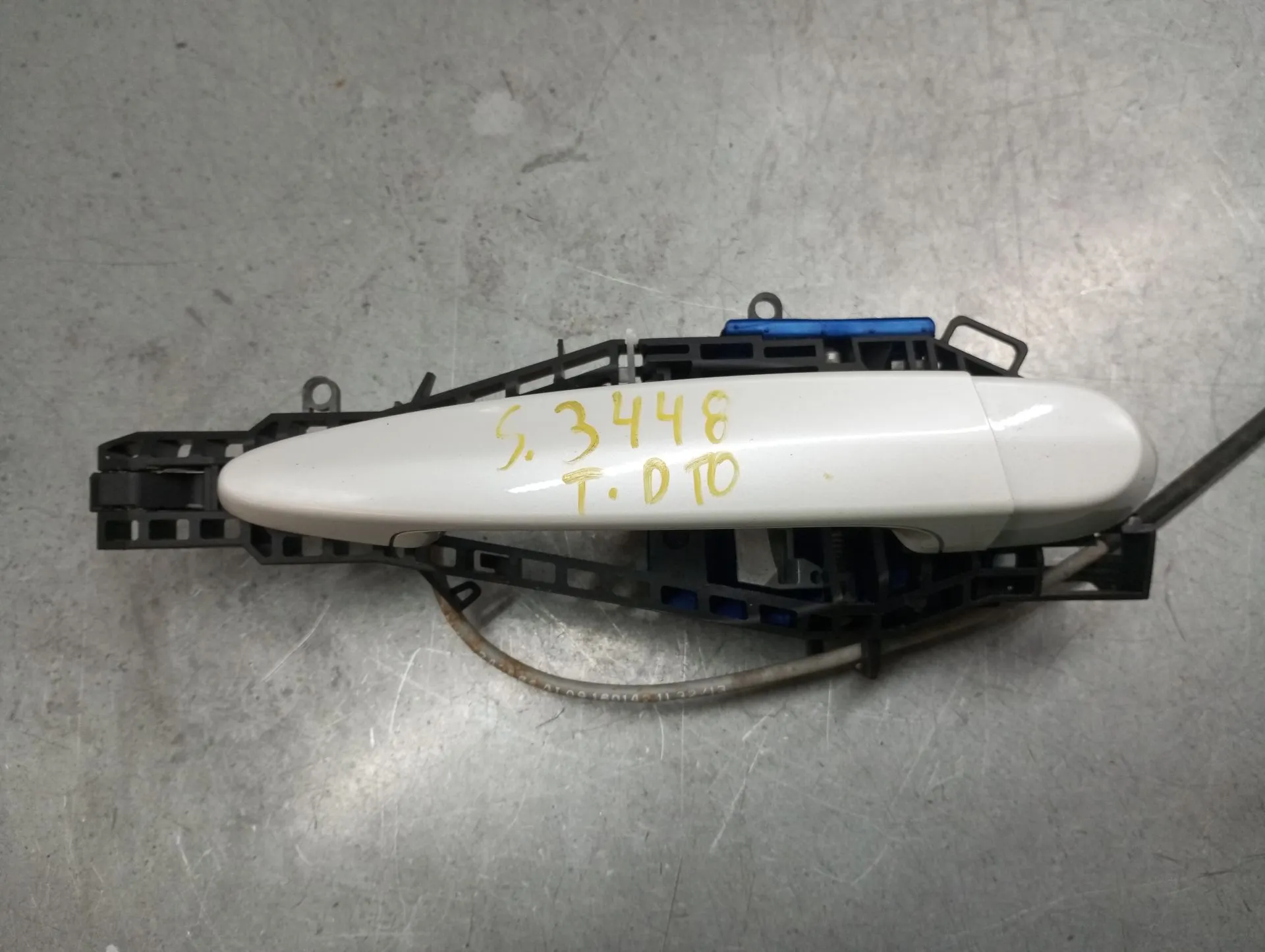 Poignée de porte arrière Droite BMW 1 (F20)