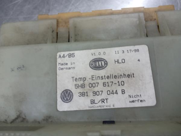 Climate control VOLKSWAGEN Golf IV (1J1) Imagem-3