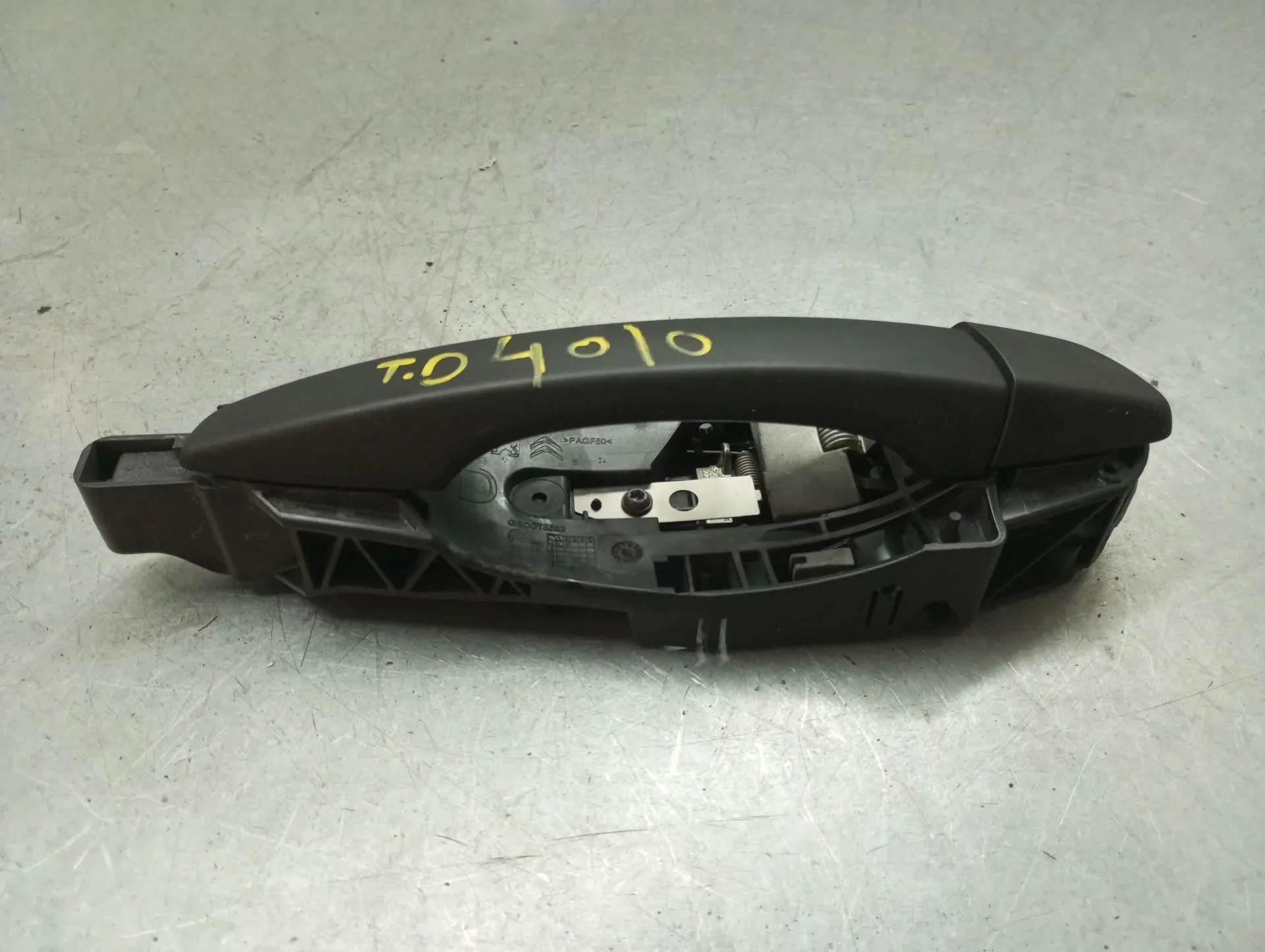 Poignée de porte arrière Droite PEUGEOT 208 II