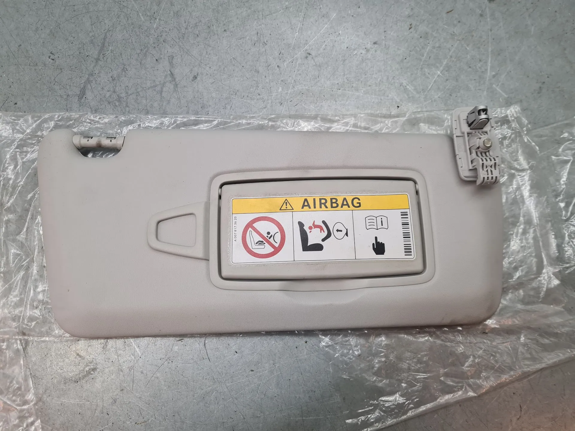 Aletta parasole destra MERCEDES-BENZ GLA (X156) Imagem-1