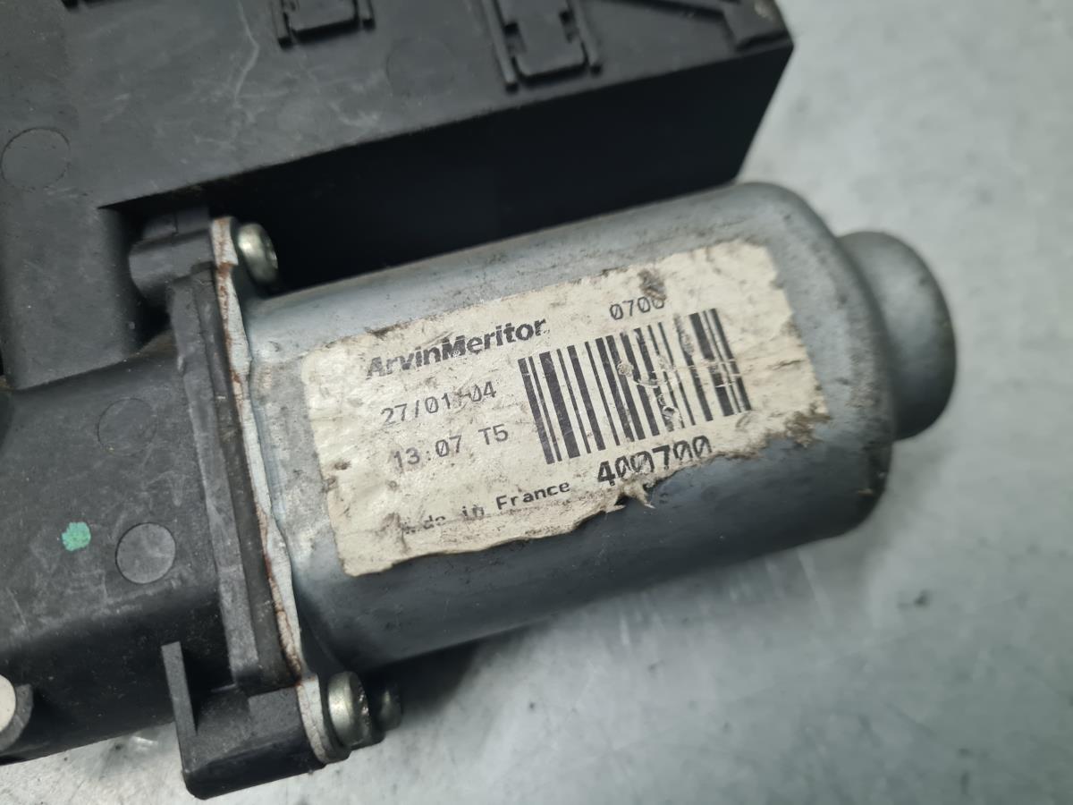 Motor Elevalunas Delantero Derecho VOLKSWAGEN Polo (9N) Imagem-2