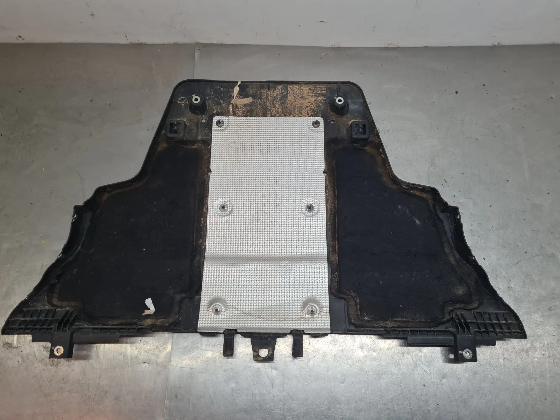 Engine underbody shielding ALFA ROMEO Tonale (965_) Imagem-1