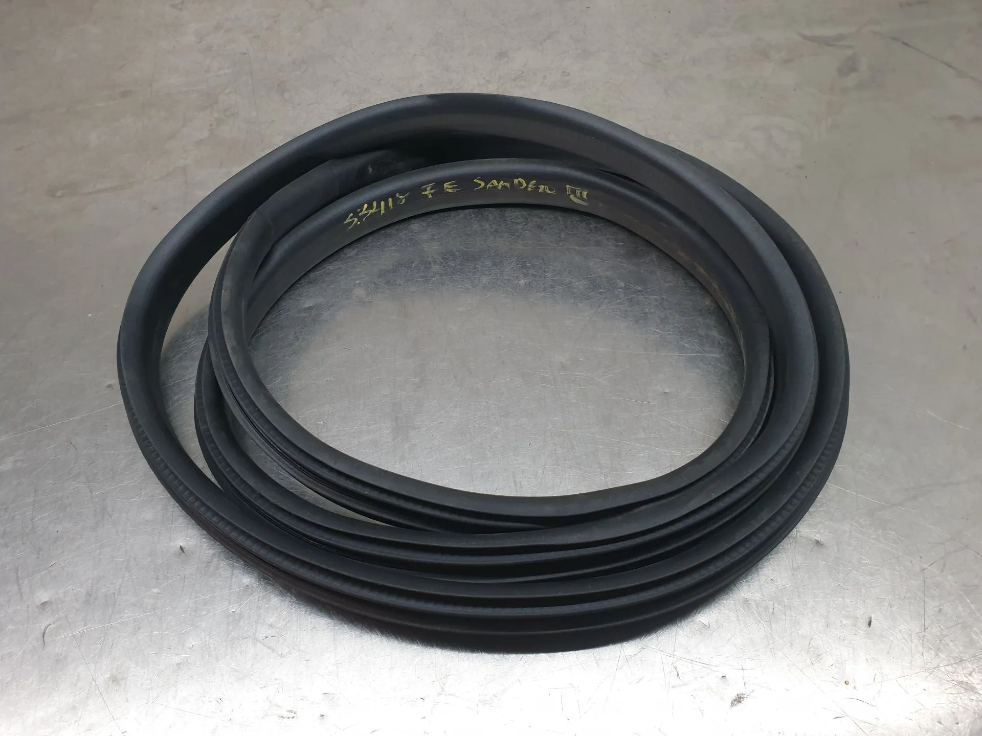 Revestimento porta frente esquerdo DACIA Sandero III