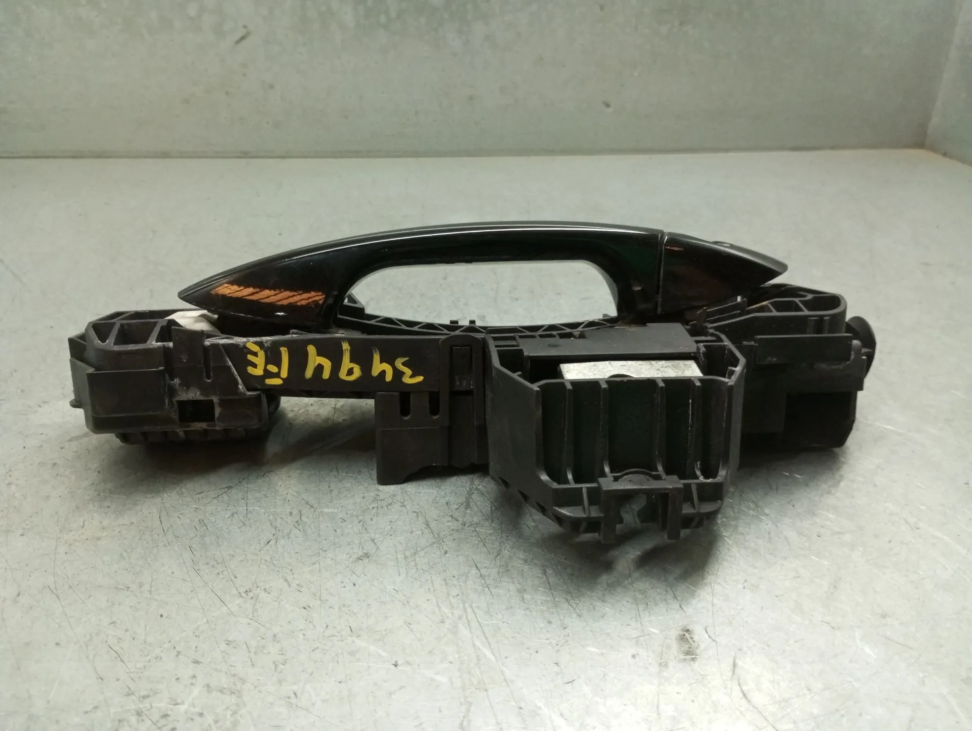 Poignée de porte avant gauche MERCEDES-BENZ CLA Coupé (C117)