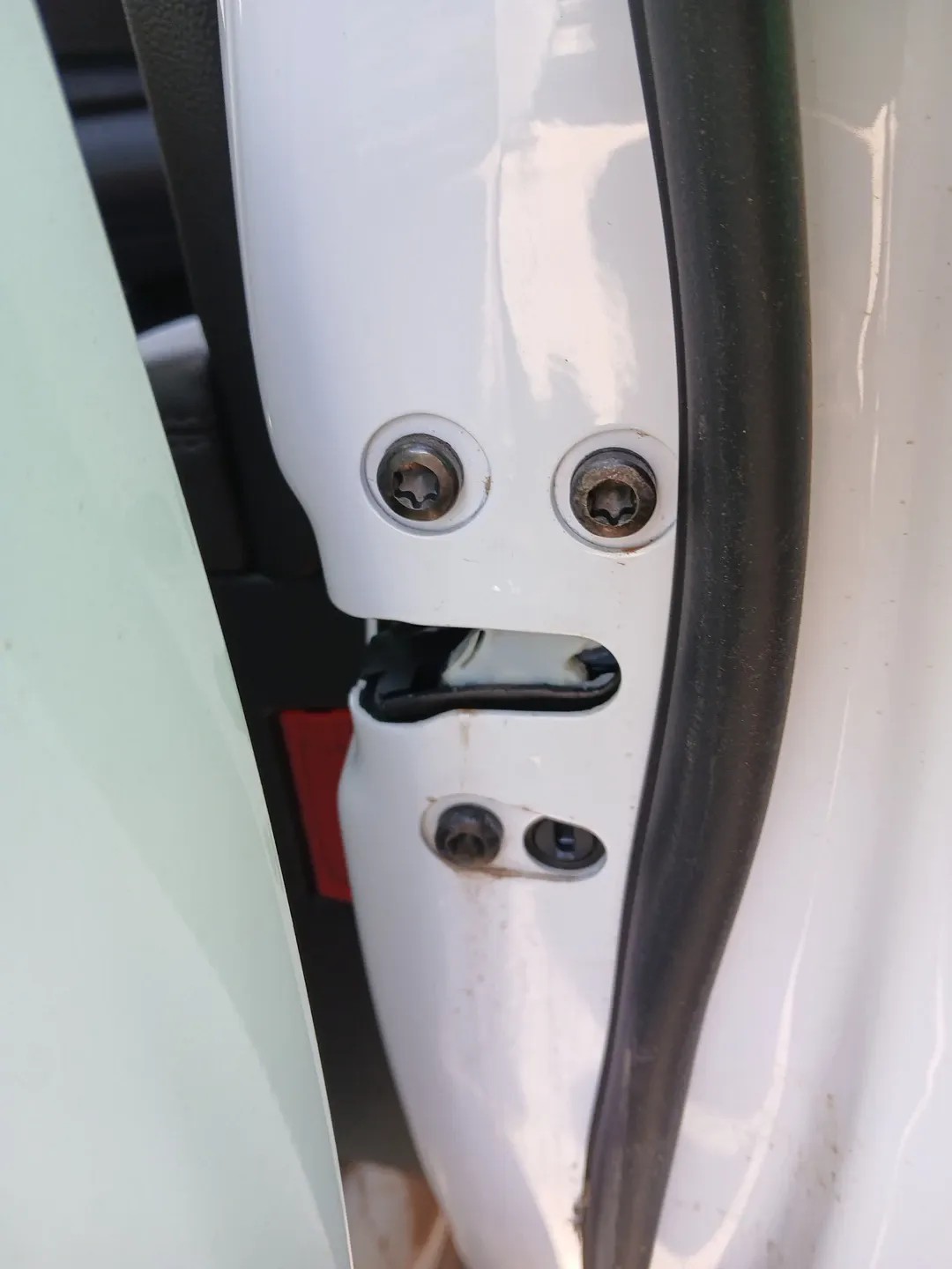 Serratura / chiusura posteriore destra ALFA ROMEO Stelvio (949_)