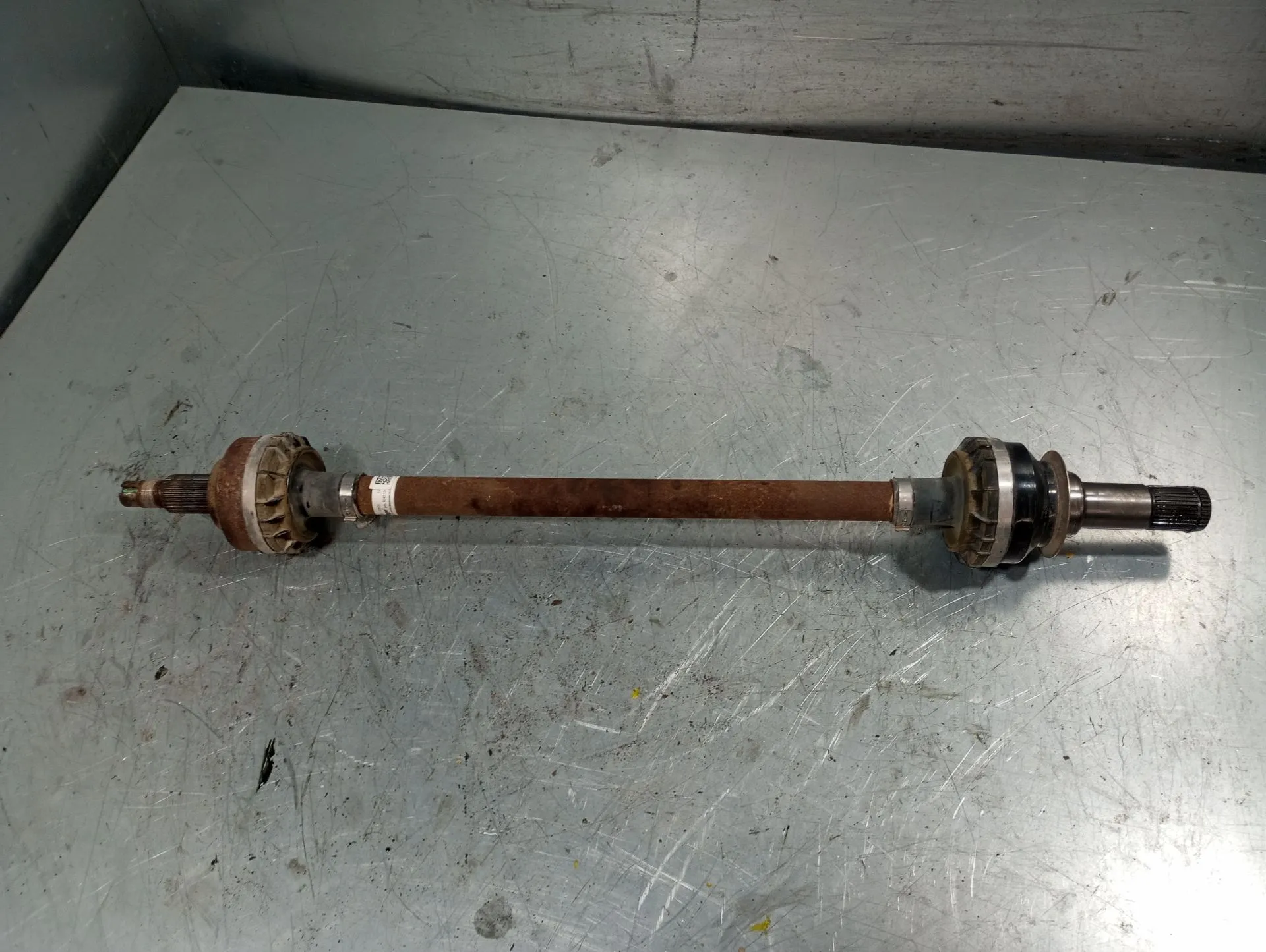 Semiasse posteriore sinistro ALFA ROMEO Stelvio (949_)