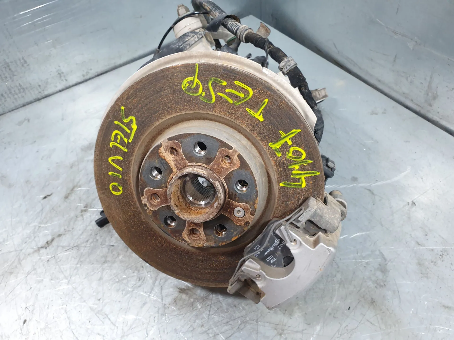 Fusello posteriore sinistro ALFA ROMEO Stelvio (949_) Imagem-1