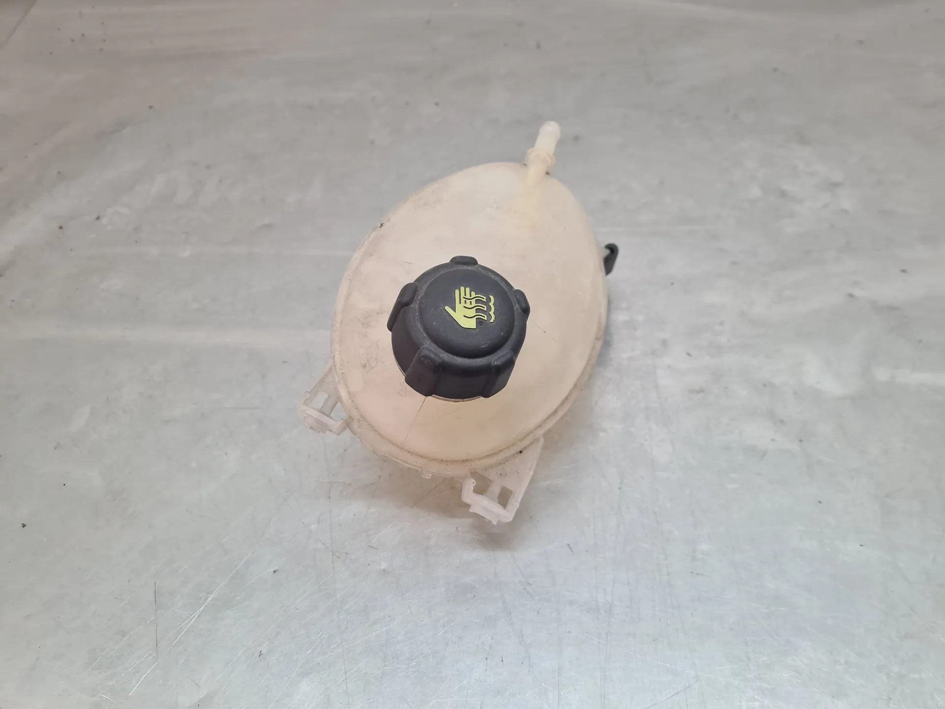 Réservoir/ Vase D'expansion De Liquide De Refroidissement RENAULT Captur (J5_) Imagem-1