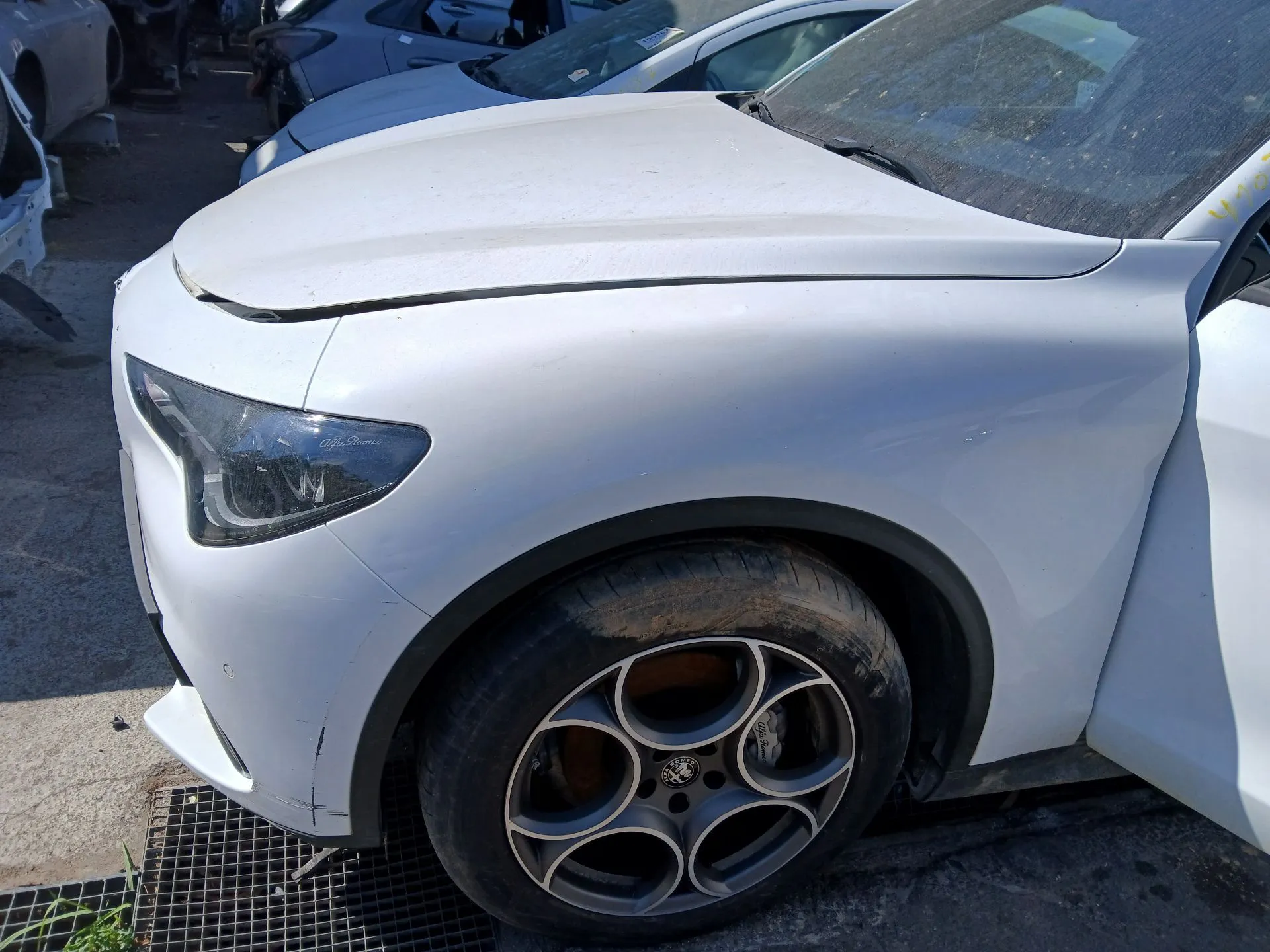 Frente Completa ALFA ROMEO Stelvio (949_) Imagem-5