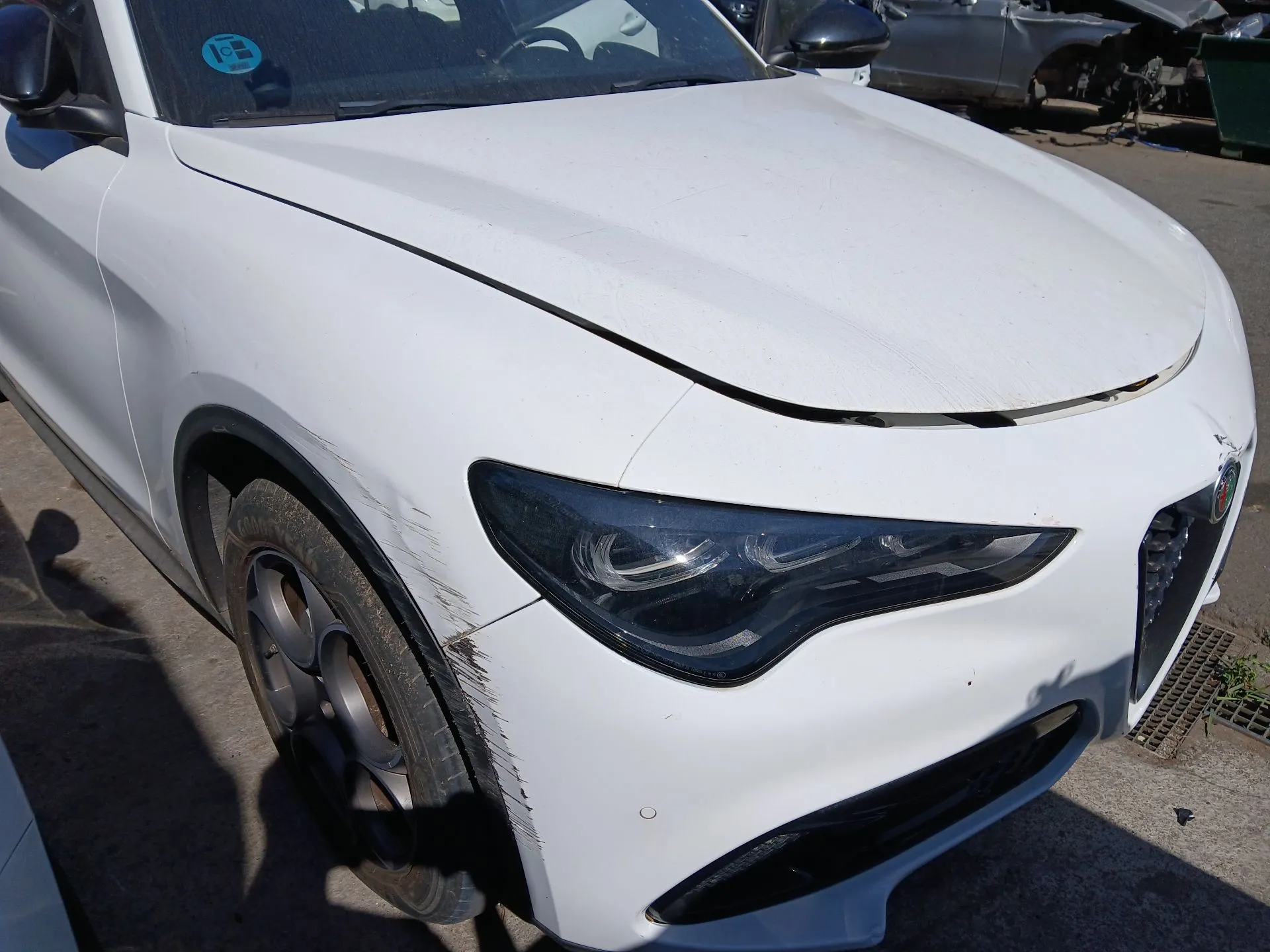 Frente Completa ALFA ROMEO Stelvio (949_) Imagem-6