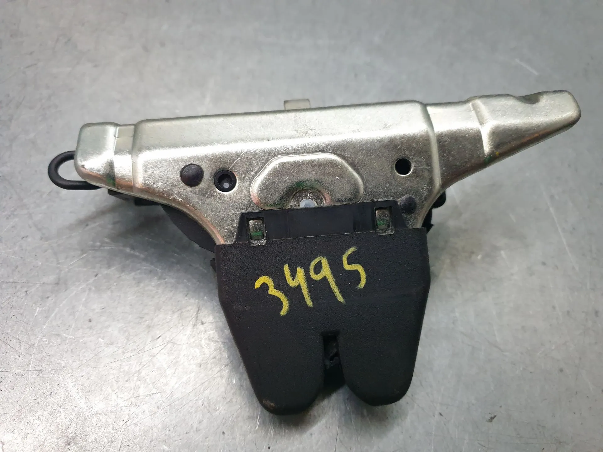 Fechadura / fecho da mala MERCEDES-BENZ Classe C Coupé (C205)