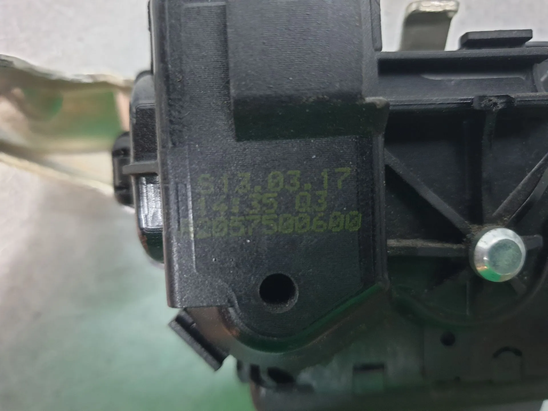 Serratura / chiusura baule MERCEDES-BENZ Classe C Coupé (C205) Imagem-4