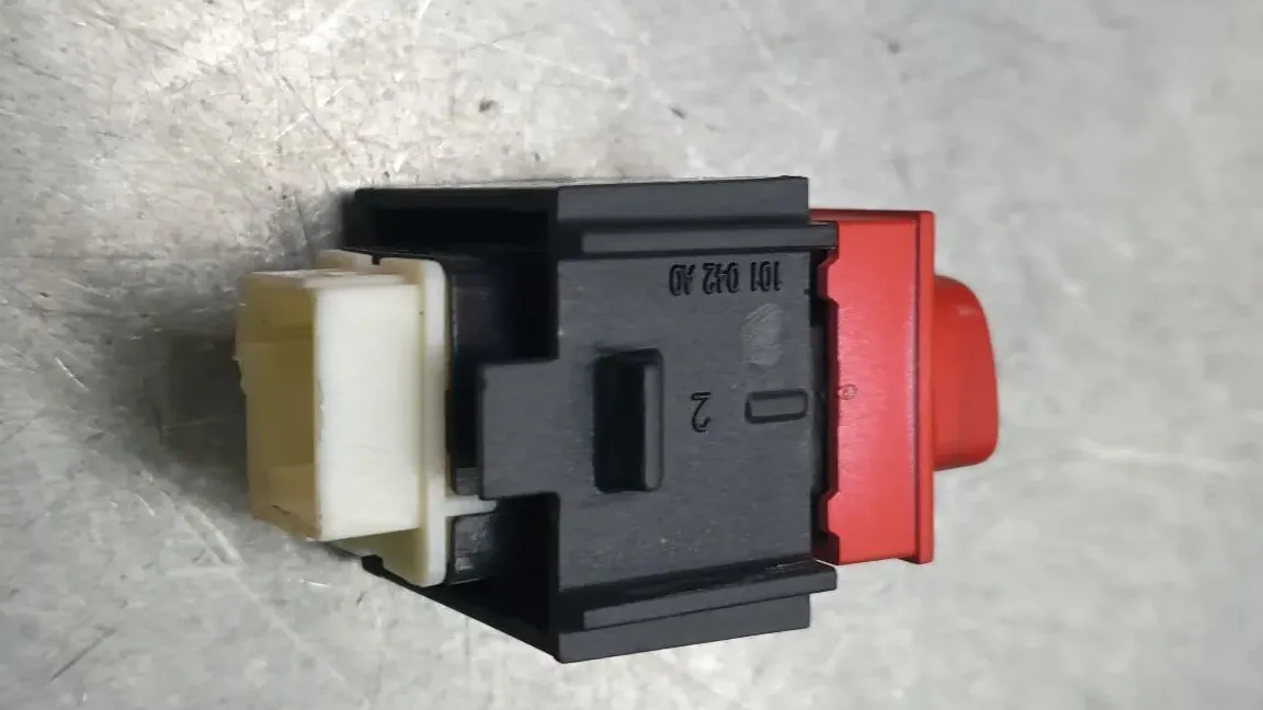 Comando / botão / interruptor multifunções PEUGEOT 508 SW II Imagem-2