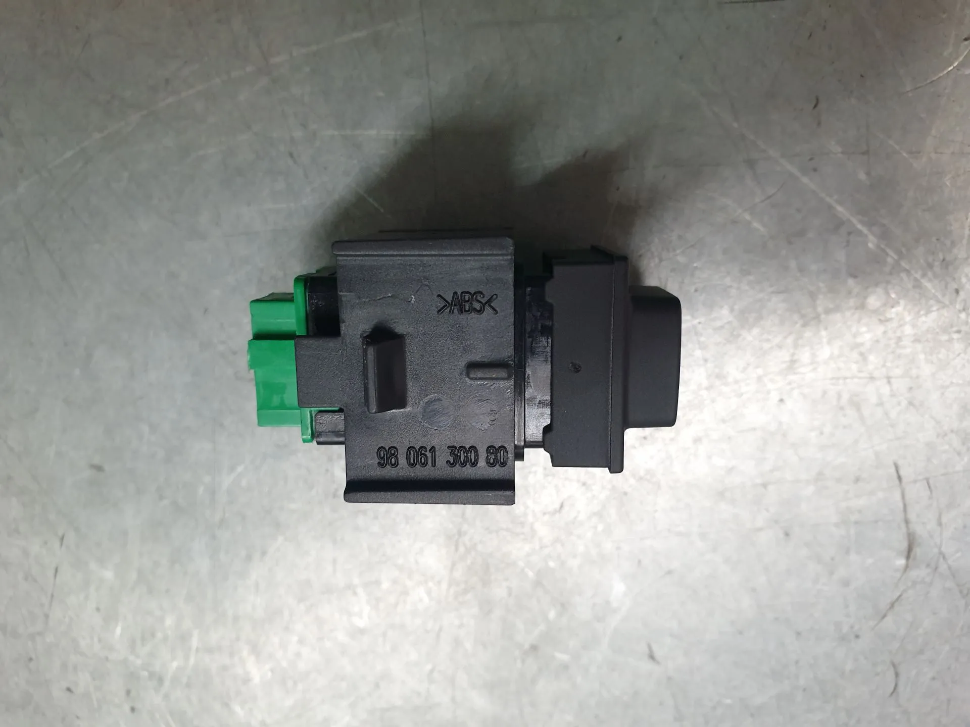 Comando / botão / interruptor multifunções PEUGEOT 508 SW II Imagem-3