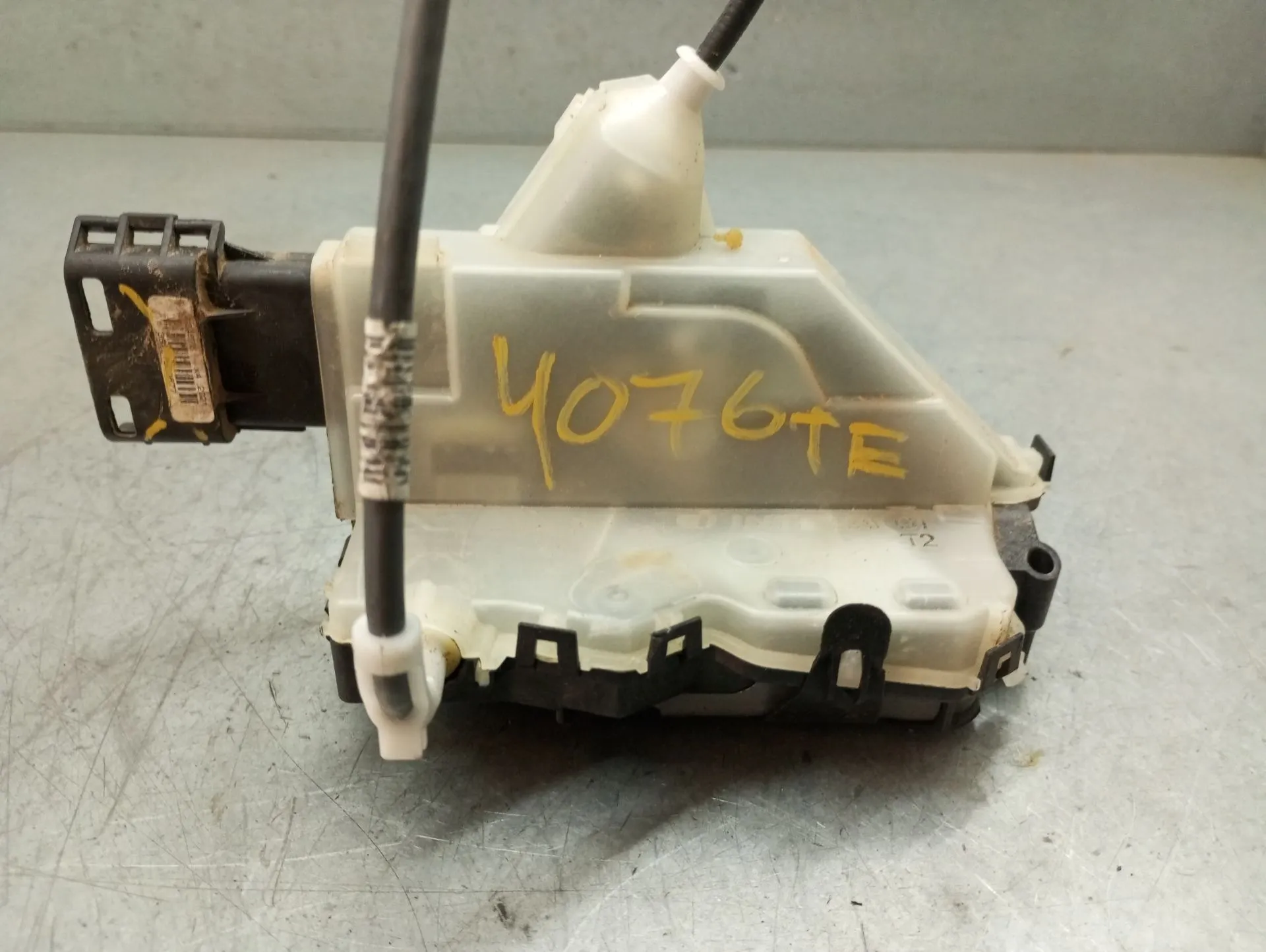 Serrure Arrière Gauche PEUGEOT 3008 II (M_)