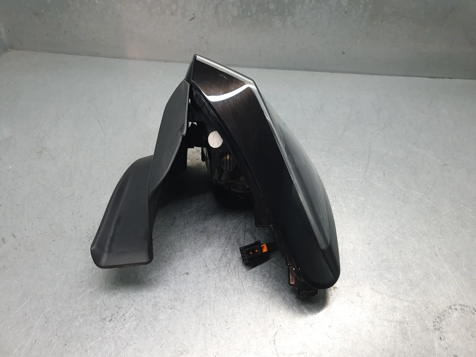 Left Tail light PEUGEOT 3008 II (M_) Imagem-4