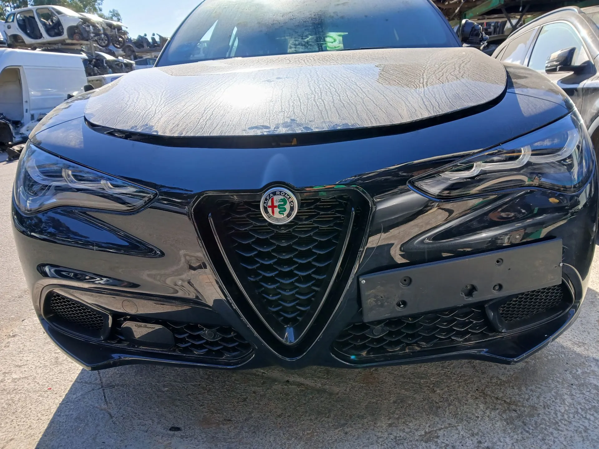 Frente Completa ALFA ROMEO Stelvio (949_) Imagem-2