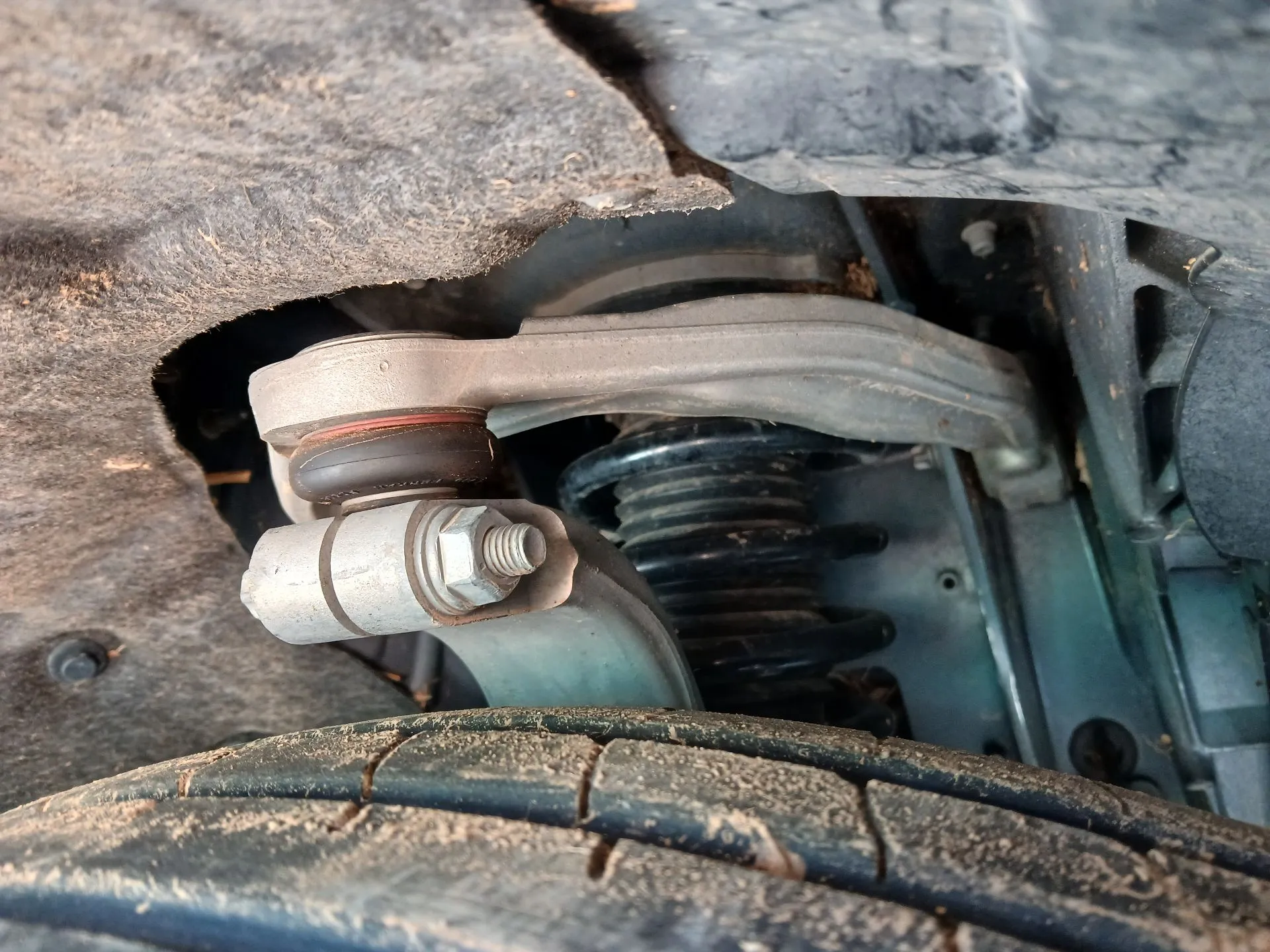 Braccio di sospensione anteriore destra ALFA ROMEO Stelvio (949_)